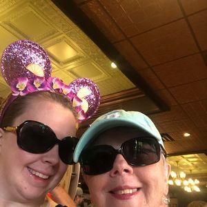 Meet your Posher, Carolyn